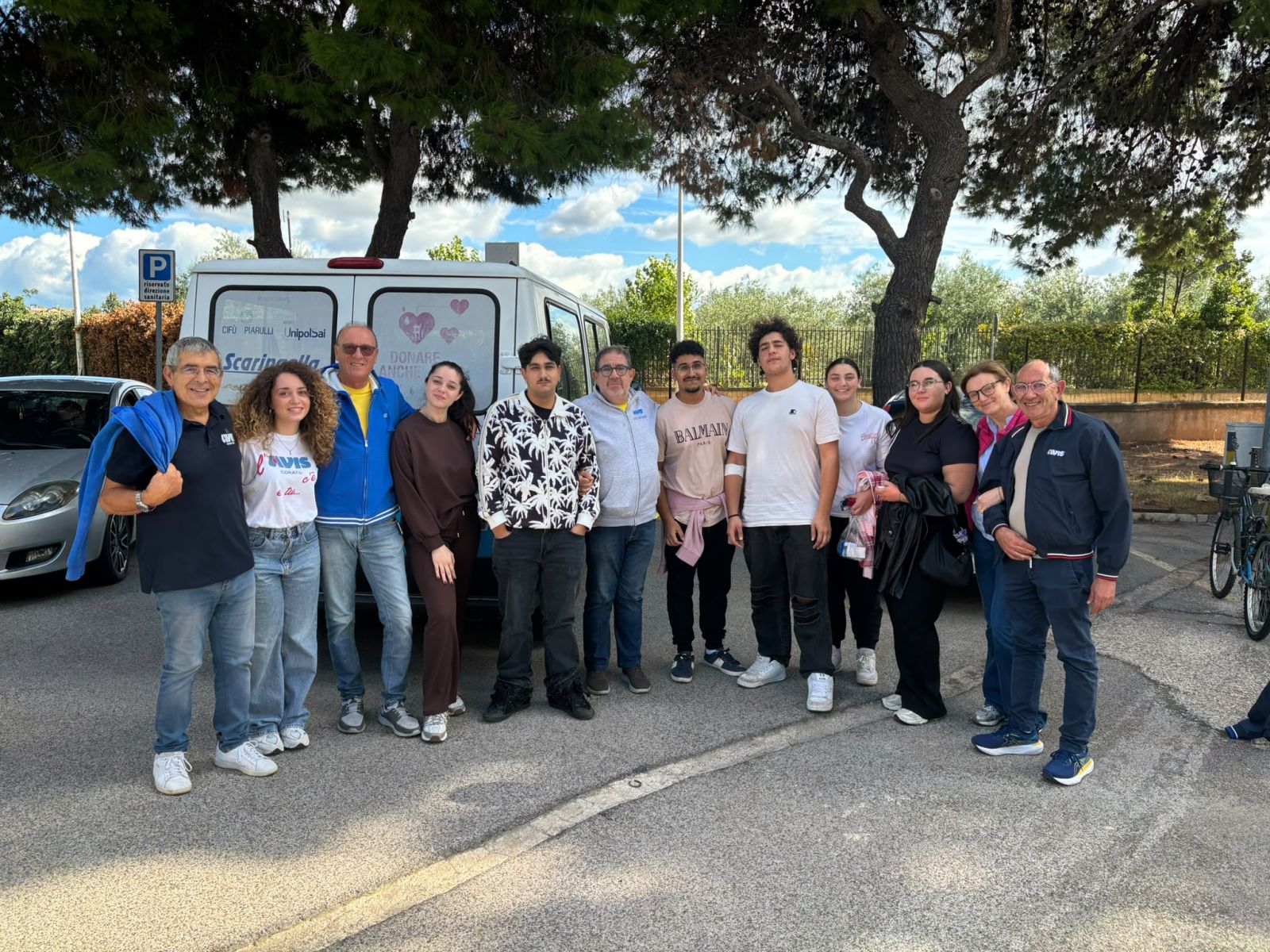 DONAZIONE CON GLI STUDENTI